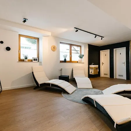 Moderne 3 Zi-fewo 